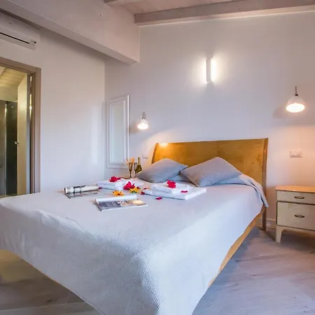 Sleeps 10 Pool Air Con فيلة *