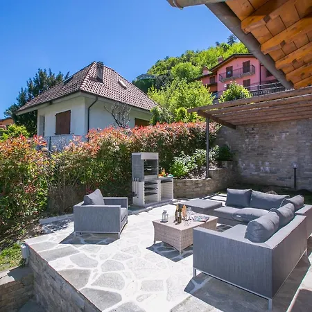 Sleeps 10 Pool Air Con فيلة ميناجيو