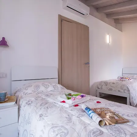 فيلة Sleeps 10 Pool Air Con